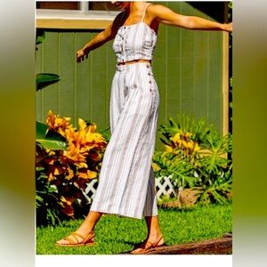 BRAND NEW WITH TAGS - Kelly Slater’s Outerknown 100 % Linen Pant Size 10